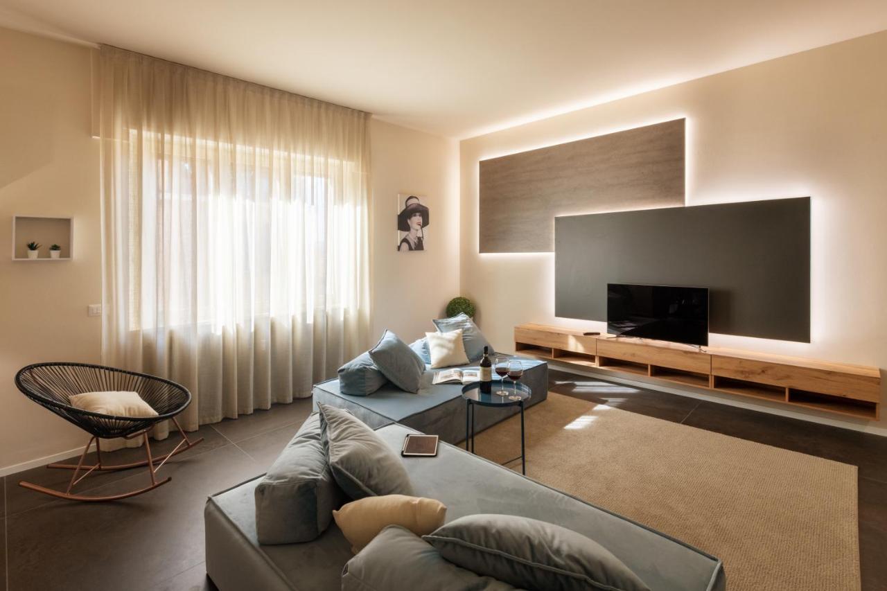 100Towers Deluxe Apartment Alba  Exteriör bild